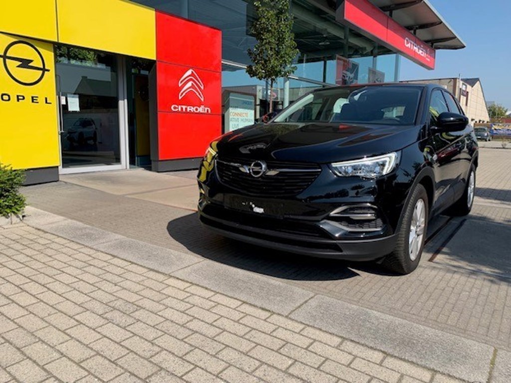 Tweedehands te koop: Opel Grandland X Zwart - Editon 12 Turbo Benz 130pk Manueel 6 versn